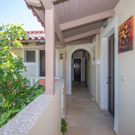 Zefiros By Sea Apartment Laganas Exterior photo