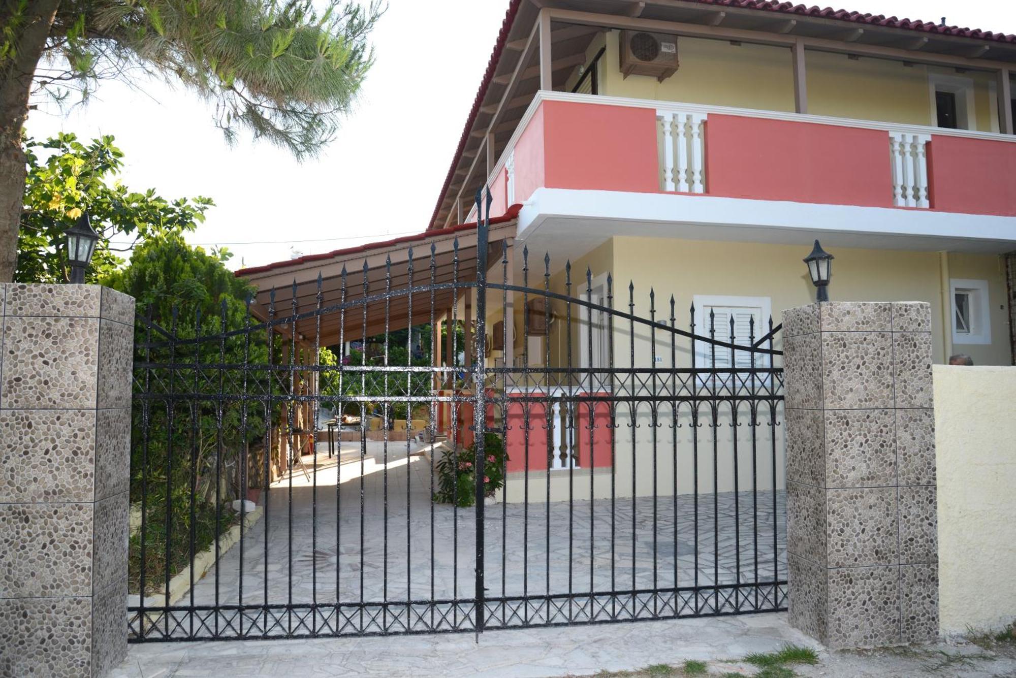 Apartment Zefiros By Sea *