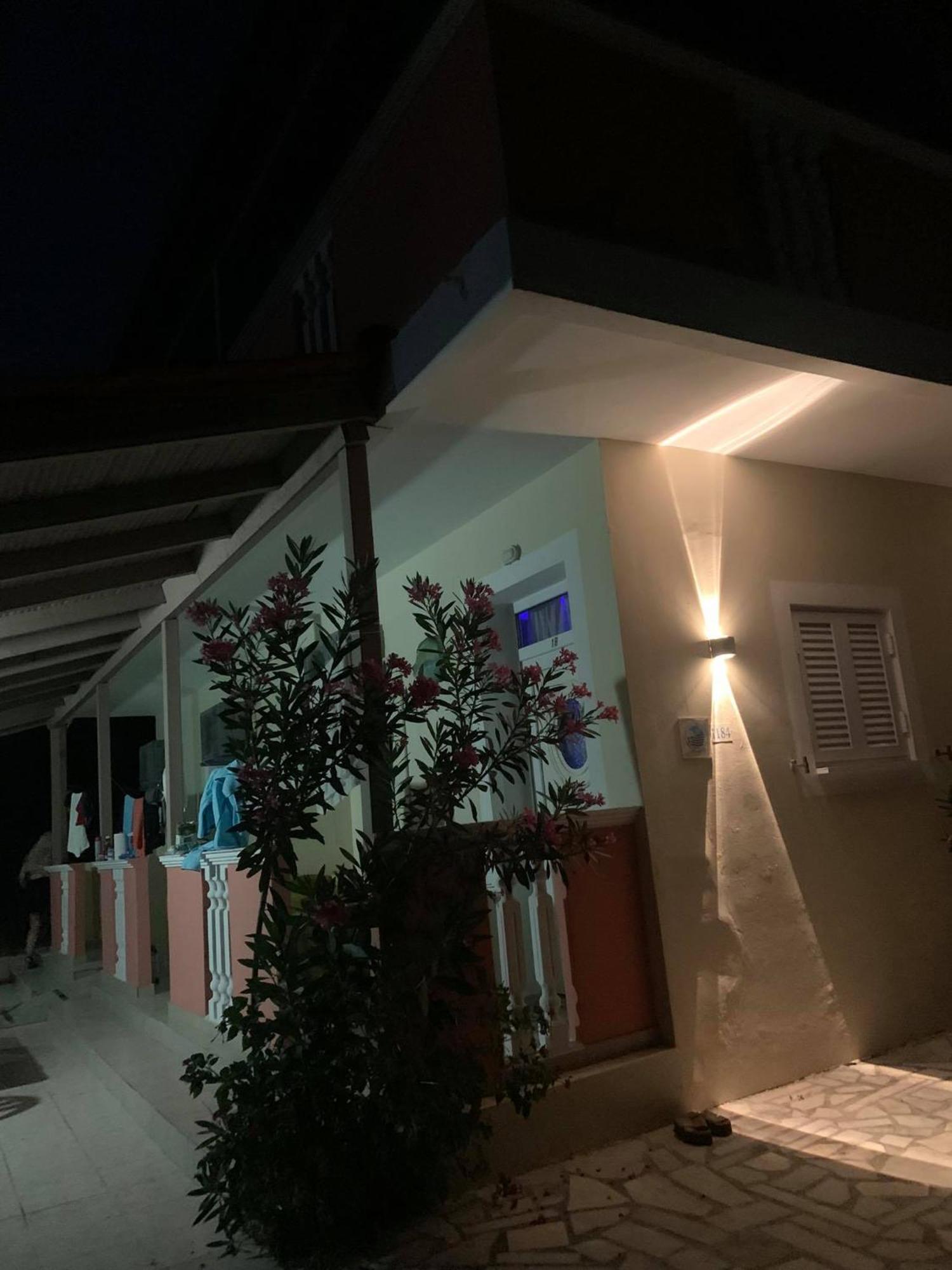 Zefiros By Sea Apartment *